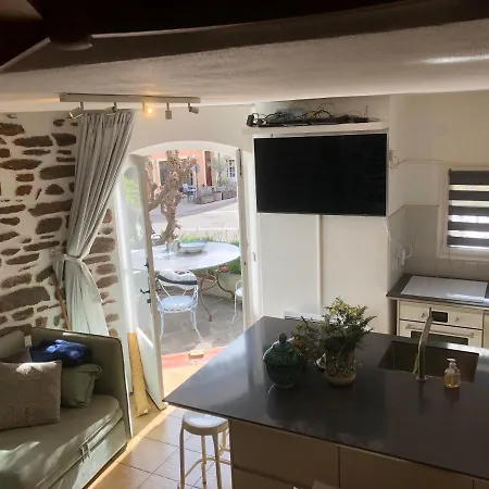 Apartment Maison De Medievale Village